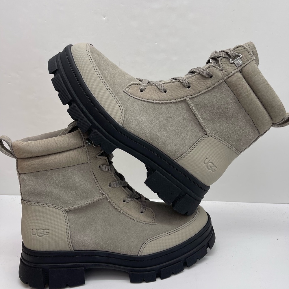 UGG WMNS Lace-Up 
W ASHTON WEATHERIZED LACE UP Cobble Grey - Kicks Machine Boots - Picture 12 of 16